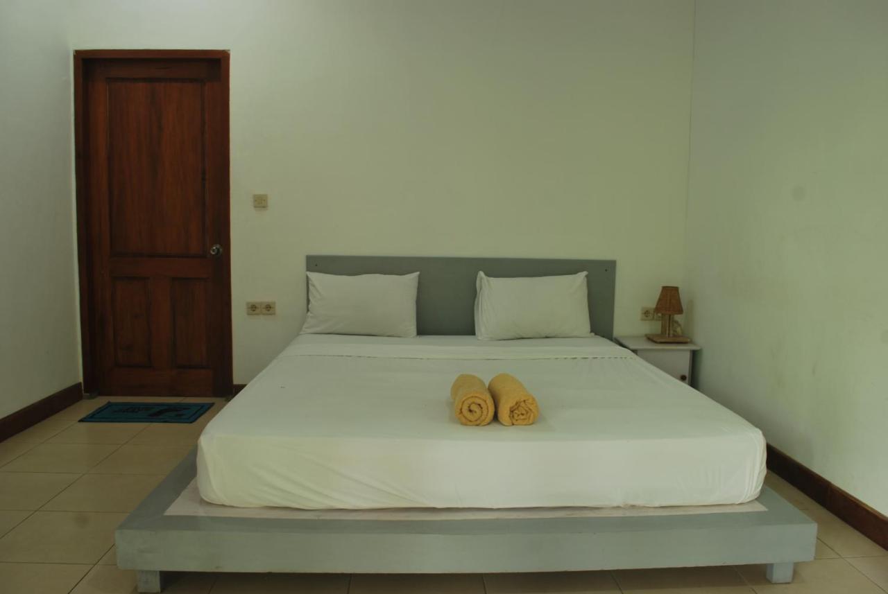 Gili Smile Bungalow Gili Trawangan Exterior foto